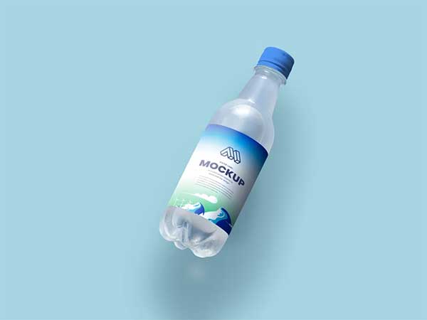 Free Water Bottle PSD Mockup